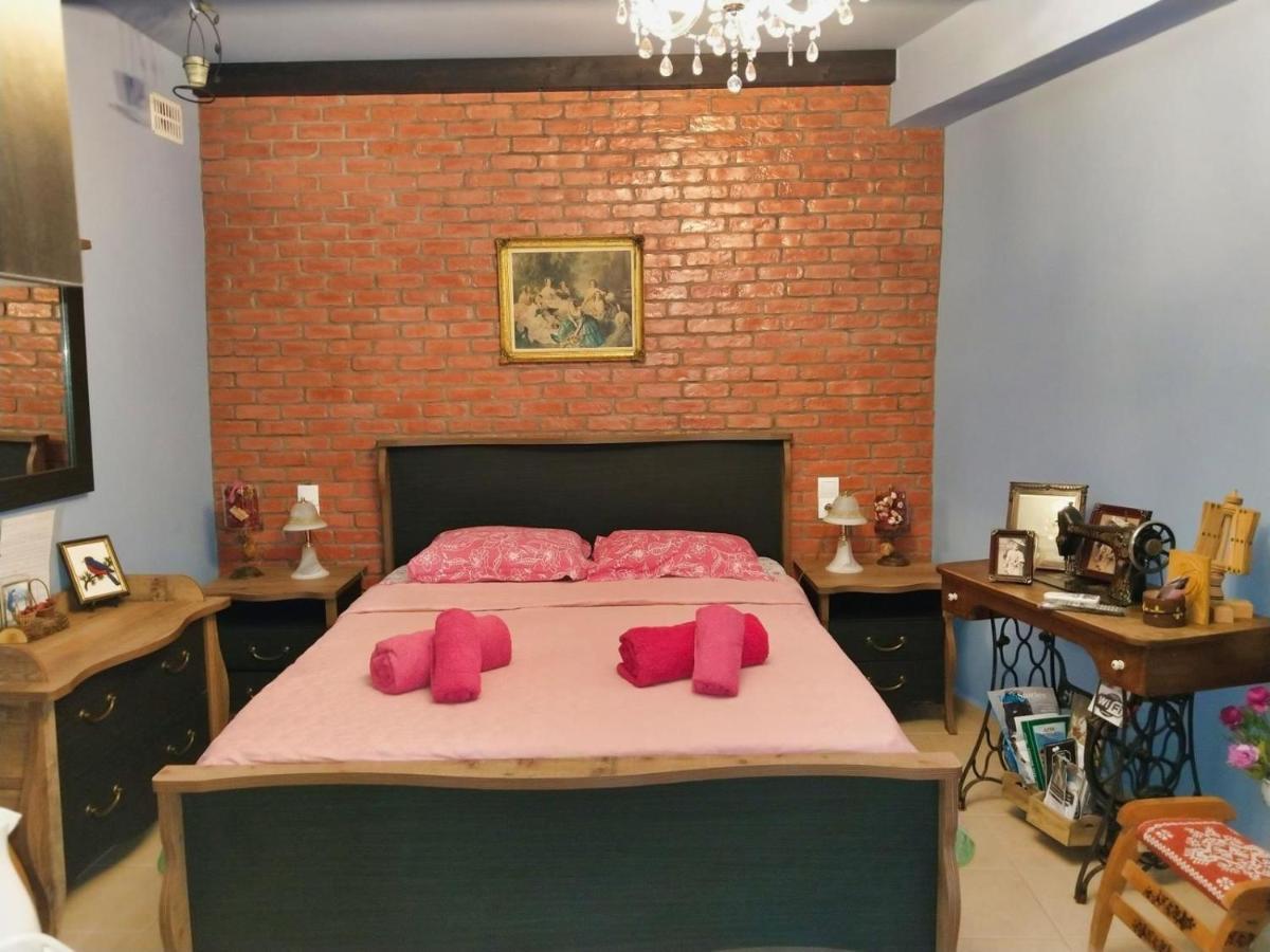 Mama'S Cozy Room 1 칼람파카 외부 사진